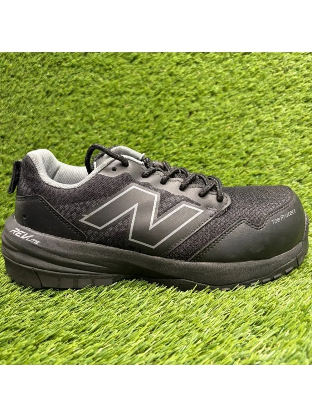 New Balance Quikshift Women Size 8.5D Black Gray Composite Toe Safety Work Shoes